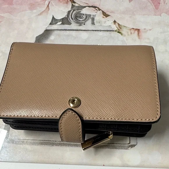 Kate Spade Black and tan Wallet ships same day! - Picture 9 of 10